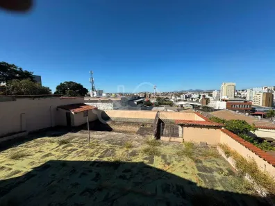 Casa com 5 Quartos à venda, 500m² no São Luiz, Belo Horizonte