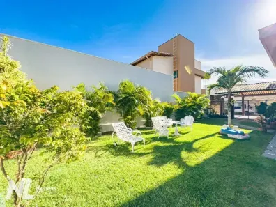 Casa com 4 Quartos à venda, 307m² no Pitimbu, Natal
