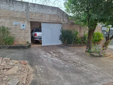 Casa com 4 Quartos à venda, 90m² no Estância Itanhangá, Caldas Novas