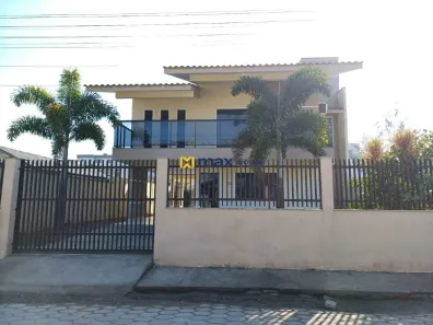 Casa com 3 Quartos à venda, 245m² no Gravatá, Navegantes