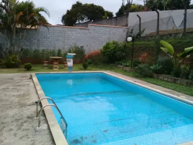 Fazenda/Sítio com 2 Quartos à venda, 800m² no , Piracaia