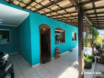 Casa com 5 Quartos para alugar, 400m² no Fonte Grande, Contagem