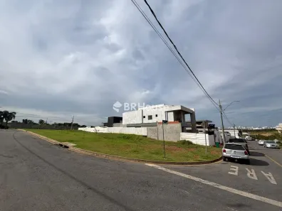 Lote/Terreno à venda, 425m² no Petrópolis, Várzea Grande