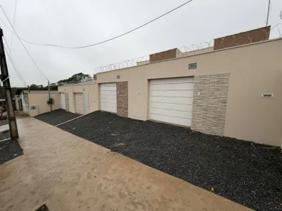 Casa com 2 Quartos à venda, 100m² no Residencial Cidade Industrial, Anápolis
