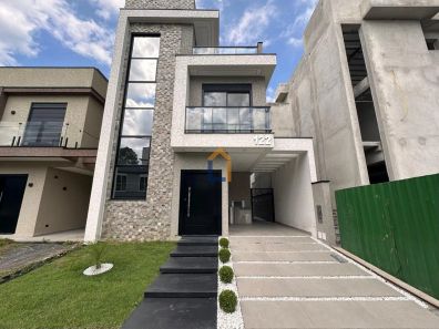 Sobrado com 3 Quartos à venda, 146m² no Umbará, Curitiba