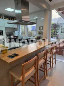 Casa de Condomínio com 4 Quartos à venda, 157m² no Chácara do Refúgio, Carapicuíba
