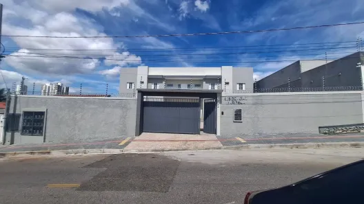 Apartamento com 2 Quartos para alugar, 42m² no Jardim Cuiabá, Cuiabá
