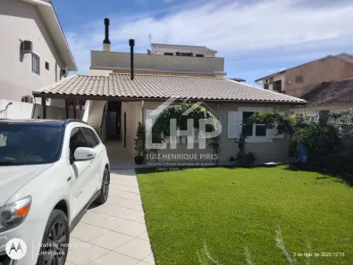 Casa com 3 Quartos à venda, 160m² no Pântano do Sul, Florianópolis