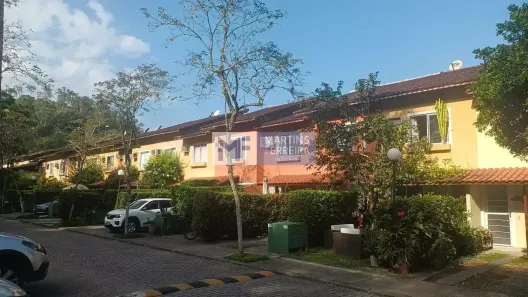 Casa de Condomínio com 2 Quartos para alugar, 61m² no Vargem Grande, Rio de Janeiro