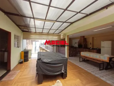 Sobrado com 4 Quartos à venda, 202m² no Jardim América, São José dos Campos