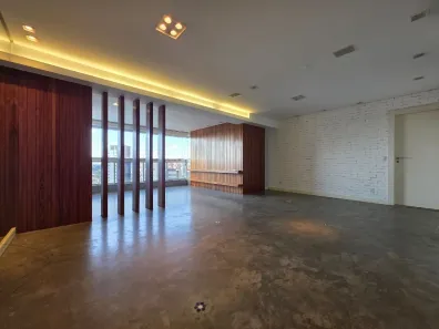 Apartamento com 3 Quartos para alugar, 132m² no Santa Rosa, Londrina