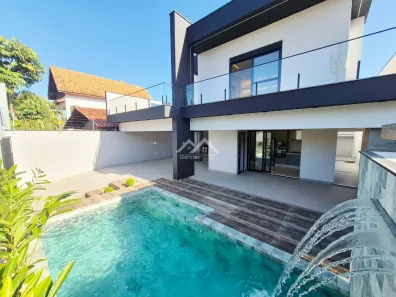 Casa com 4 Quartos à venda, 200m² no Parque Turistico, Peruíbe