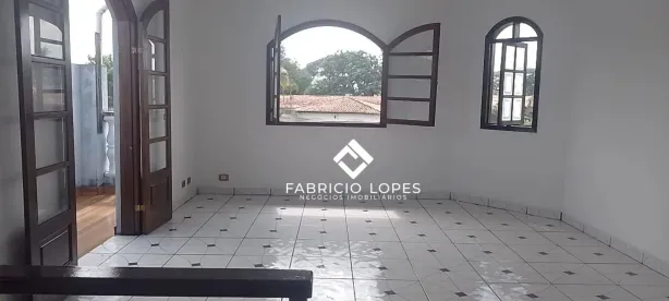 Imóvel Comercial à venda, 389m² no Jardim Jacinto, Jacareí