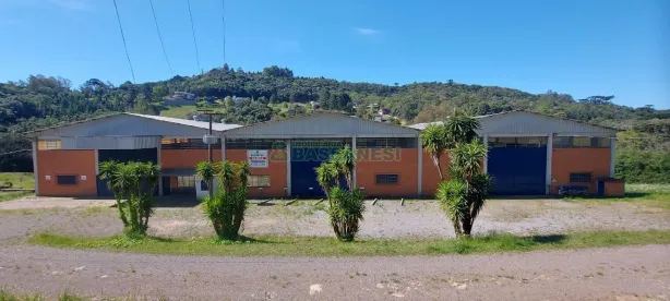 Galpão/Depósito/Armazém para alugar, 2100m² no , Caxias do Sul
