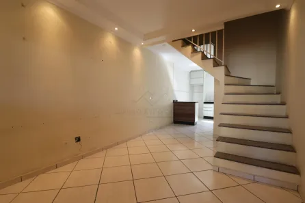 Sobrado com 2 Quartos à venda, 79m² no Jardim Ipanema, Santo André