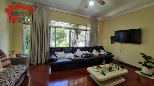 Casa com 2 Quartos à venda, 250m² no Jardim Regina, São Paulo