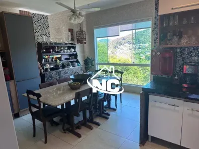 Casa com 3 Quartos à venda, 268m² no Itaipu, Niterói