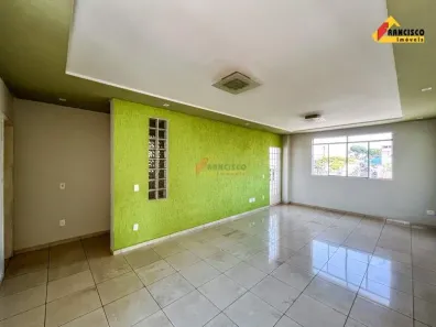 Apartamento com 4 Quartos para alugar, 163m² no Santa Clara, Divinópolis