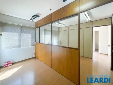 Sala Comercial à venda, 37m² no Perdizes, São Paulo