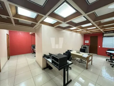 Sala Comercial à venda, 101m² no Funcionários, Belo Horizonte