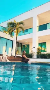 Casa de Condomínio com 4 Quartos à venda, 500m² no Aleixo, Manaus