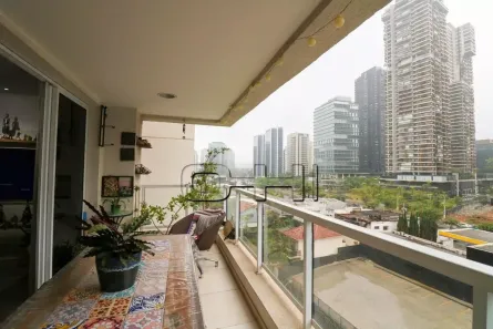 Apartamento com 4 Quartos para alugar, 117m² no Jardim das Acácias, São Paulo