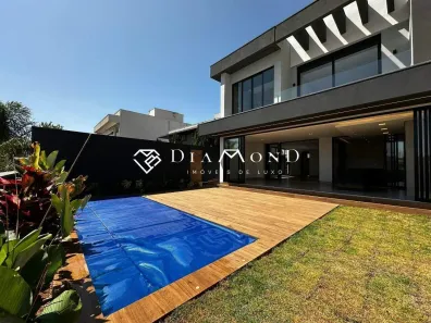 Casa de Condomínio com 4 Quartos à venda, 298m² no Gávea, Uberlândia
