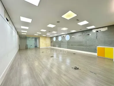 Ponto Comercial para alugar, 640m² no Moema, São Paulo