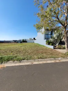 Lote/Terreno à venda, 250m² no Parque Residencial Terras de Yucatan, Monte Mor
