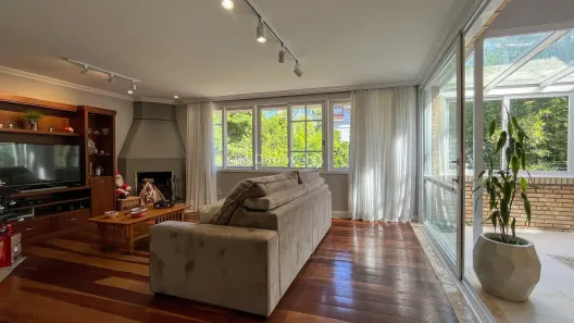 Casa de Condomínio com 3 Quartos à venda, 323m² no Jardim Isabel, Porto Alegre