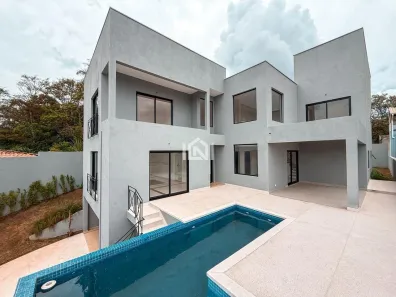 Casa de Condomínio com 3 Quartos à venda, 300m² no Chácara Moinho Velho, Carapicuíba