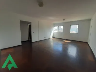 Sala Comercial para alugar, 106m² no Centro, Tubarão