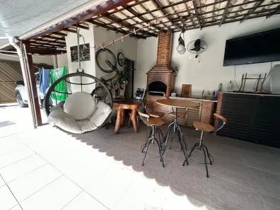 Casa de Condomínio com 4 Quartos para alugar, 280m² no Centro, Nova Iguaçu