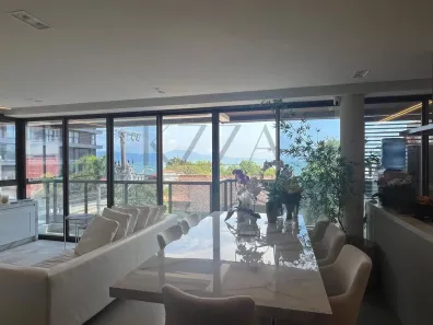 Apartamento com 3 Quartos à venda, 131m² no Jurerê, Florianópolis