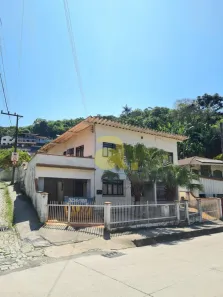Casa com 6 Quartos à venda, 306m² no Glória, Blumenau