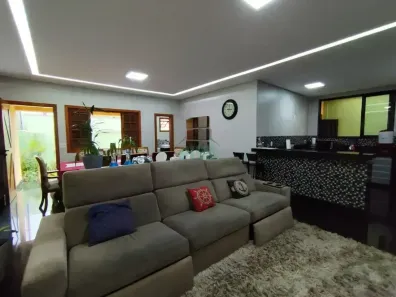 Casa com 3 Quartos à venda, 259m² no Caiçara-Adelaide, Belo Horizonte