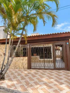 Casa com 3 Quartos para alugar, 140m² no Jardim Sarapiranga, Jundiaí