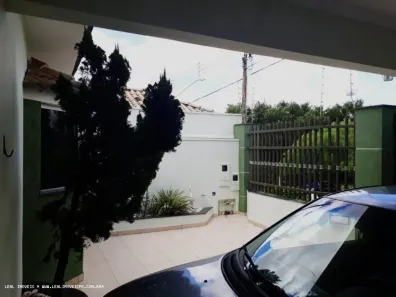 Casa com 2 Quartos à venda, 179m² no Residencial Parque dos Girassóis, Presidente Prudente
