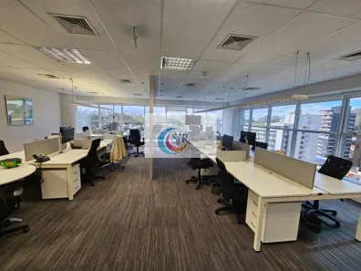 Sala Comercial para alugar, 200m² no Santo Amaro, São Paulo