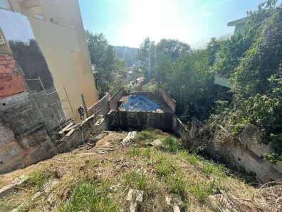 Lote/Terreno à venda, 1000m² no Parque Nova Jandira, Jandira
