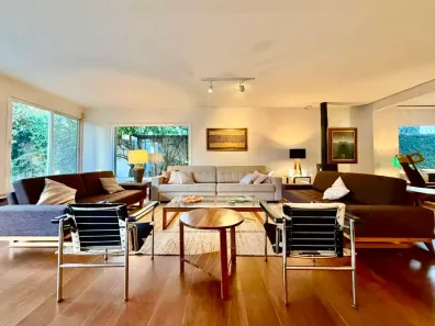 Casa com 3 Quartos para alugar, 220m² no Alto de Pinheiros, São Paulo