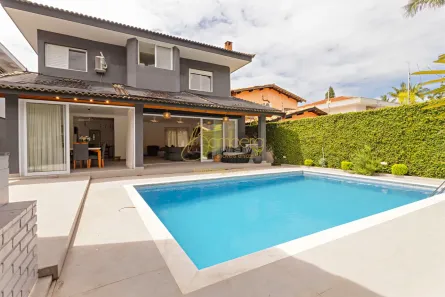 Casa com 3 Quartos à venda, 320m² no Granja Julieta, São Paulo