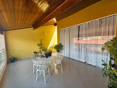 Sobrado com 3 Quartos à venda, 280m² no Jardim Europa, Itupeva