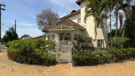 Sobrado com 3 Quartos à venda, 118m² no Jardim Holanda, Holambra