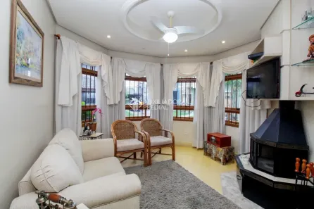 Casa de Condomínio com 3 Quartos à venda, 210m² no Sarandi, Porto Alegre