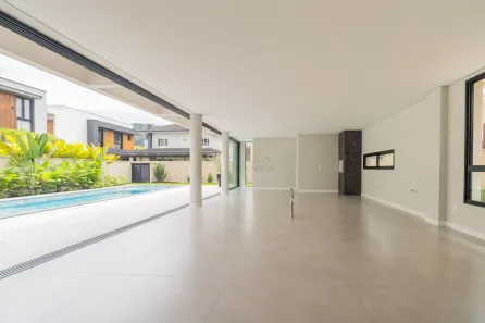 Casa de Condomínio com 4 Quartos à venda, 481m² no Pirabeiraba (Pirabeiraba), Joinville