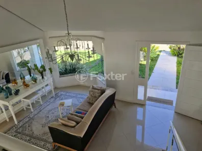 Casa de Condomínio com 3 Quartos à venda, 300m² no Santa Isabel, Viamão