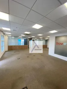 Sala Comercial para alugar, 240m² no Vila São Francisco (Zona Sul), São Paulo