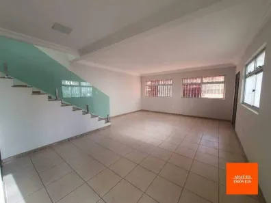 Casa com 4 Quartos para alugar, 300m² no União, Belo Horizonte