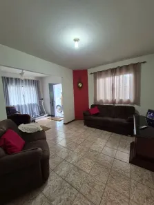 Casa com 2 Quartos à venda, 130m² no Jardim Oásis, Maringá